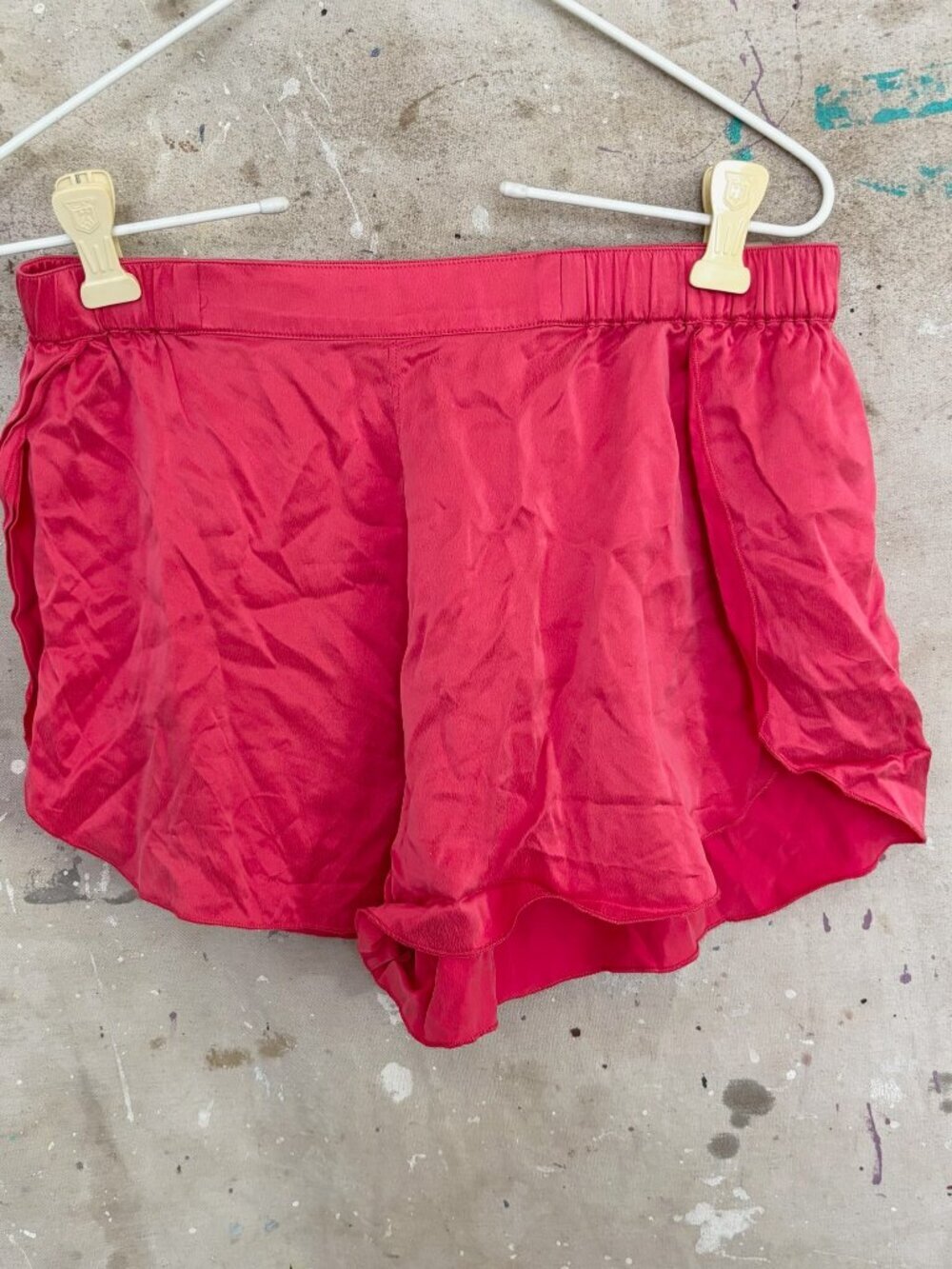 Lunya Washable Silk Tulip Shorts